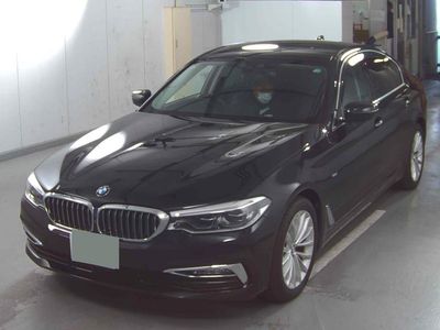 2017 BMW 523