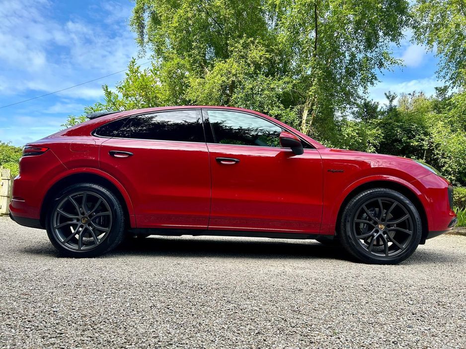 2022 Porsche Cayenne