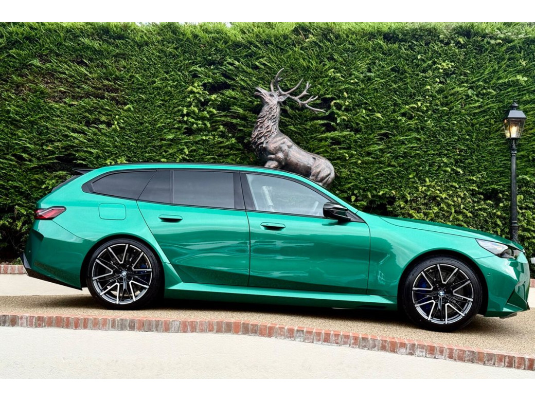 2025 BMW M5
