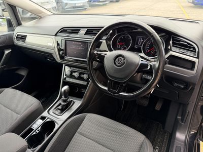 2017 Volkswagen Touran