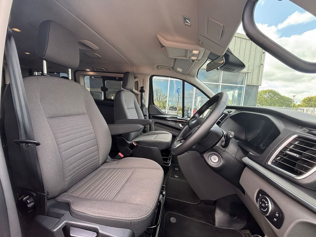 2024 Ford Tourneo Custom