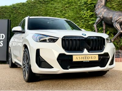 2023 BMW X1