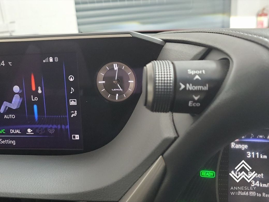 2021 Lexus ES 300h