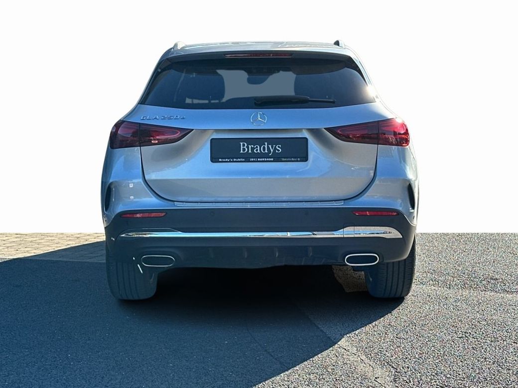 2025 Mercedes-Benz GLA Class