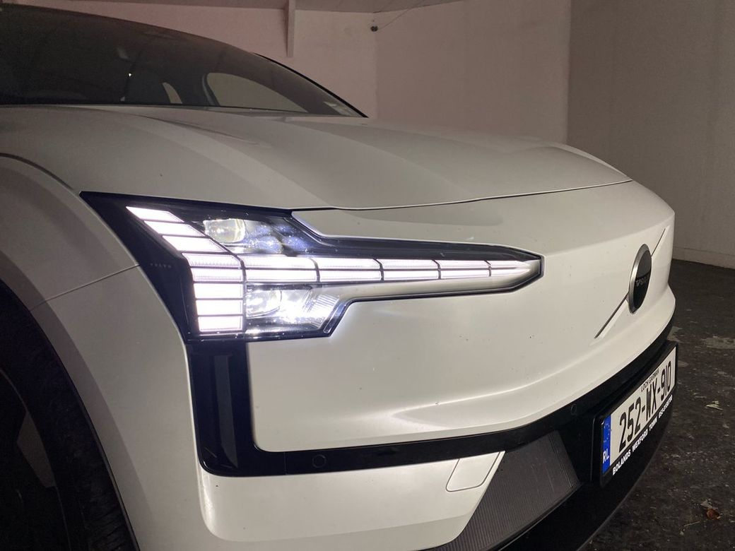 2025 Volvo EX30