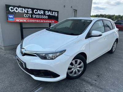 2017 Toyota Auris