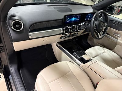 2023 Mercedes-Benz GLB Class