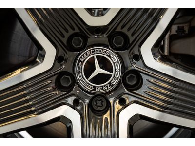 2025 Mercedes-Benz GLC Class