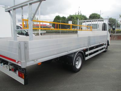 2025 Isuzu NPR