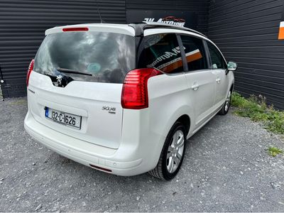 2013 Peugeot 5008