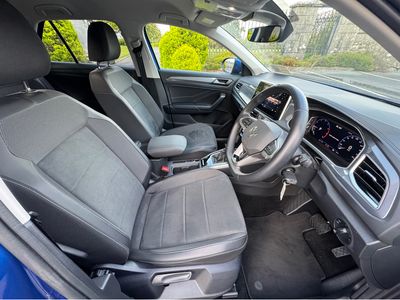 2023 Volkswagen T-Roc