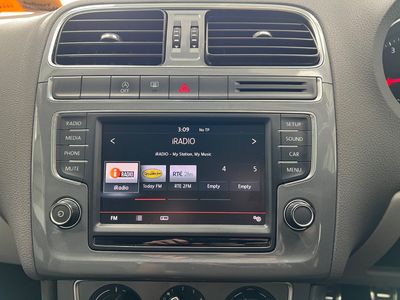 2015 Volkswagen Polo