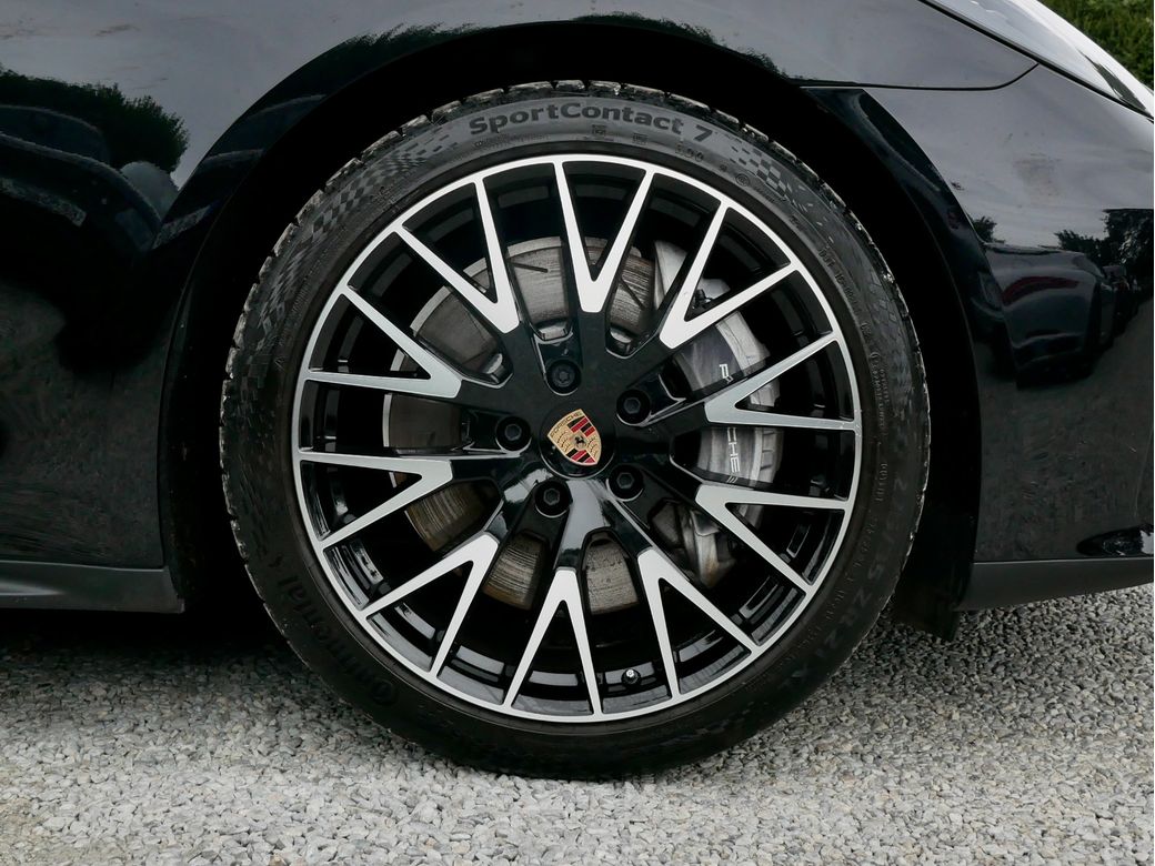 2025 Porsche Panamera