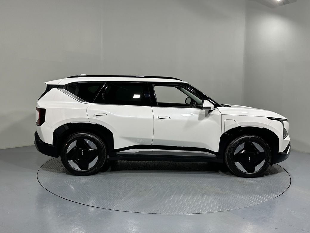 2026 Kia EV5
