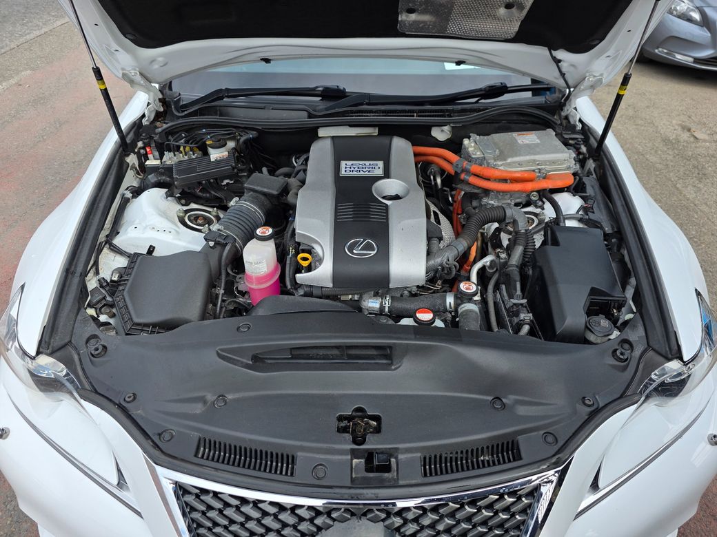 2016 Lexus IS