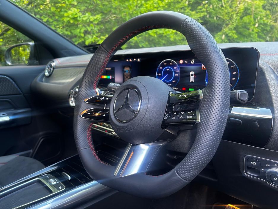 2025 Mercedes-Benz EQA
