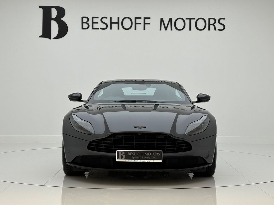 2022 Aston Martin DB11
