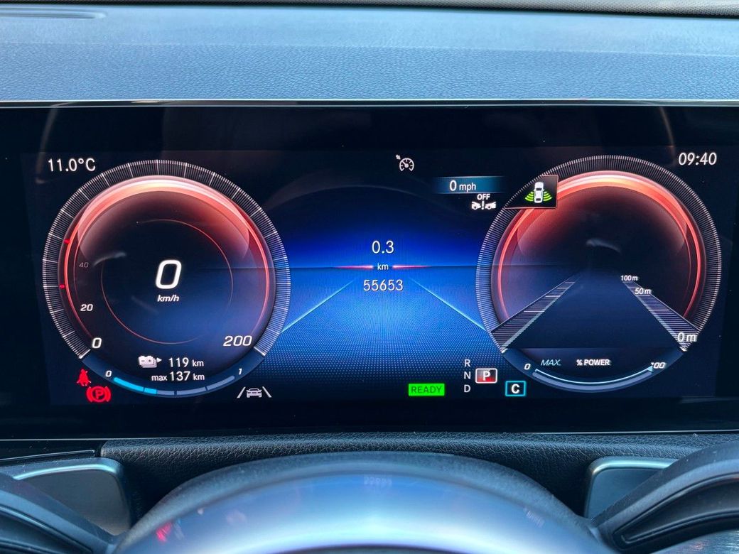 2023 Mercedes-Benz EQB