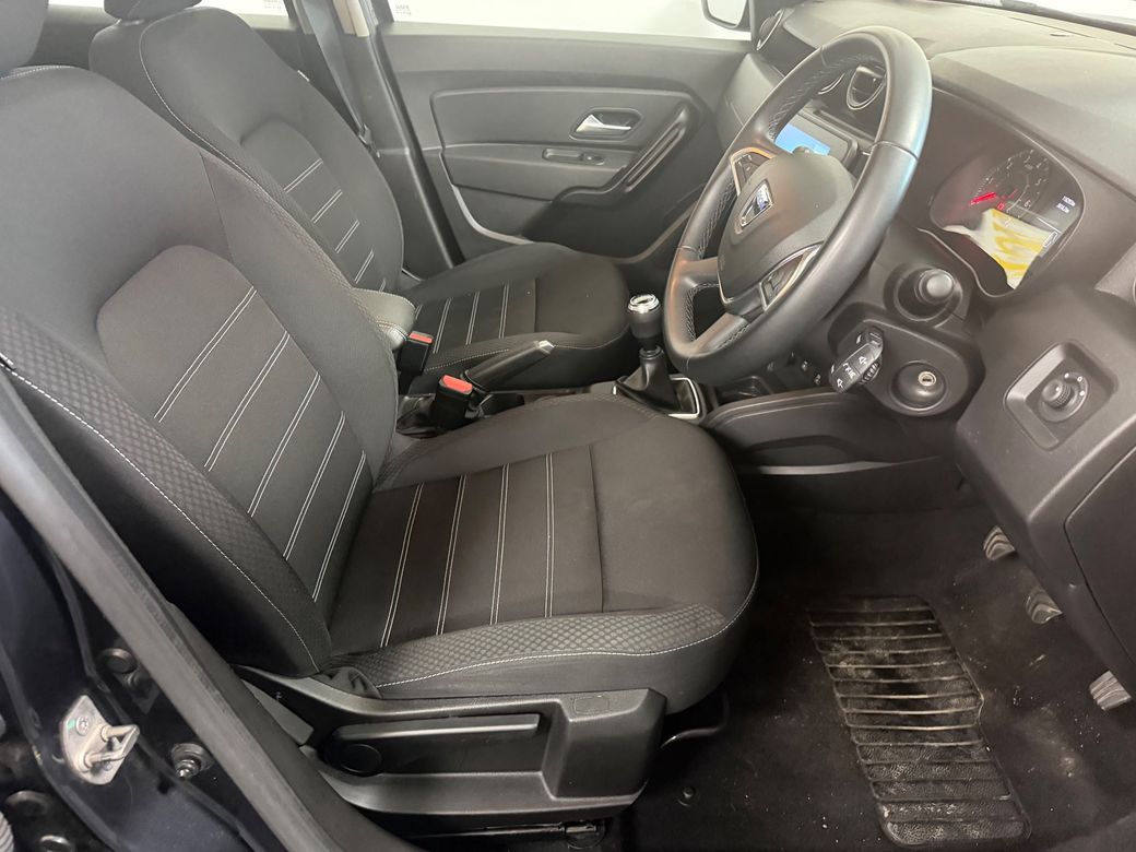 2022 Dacia Duster