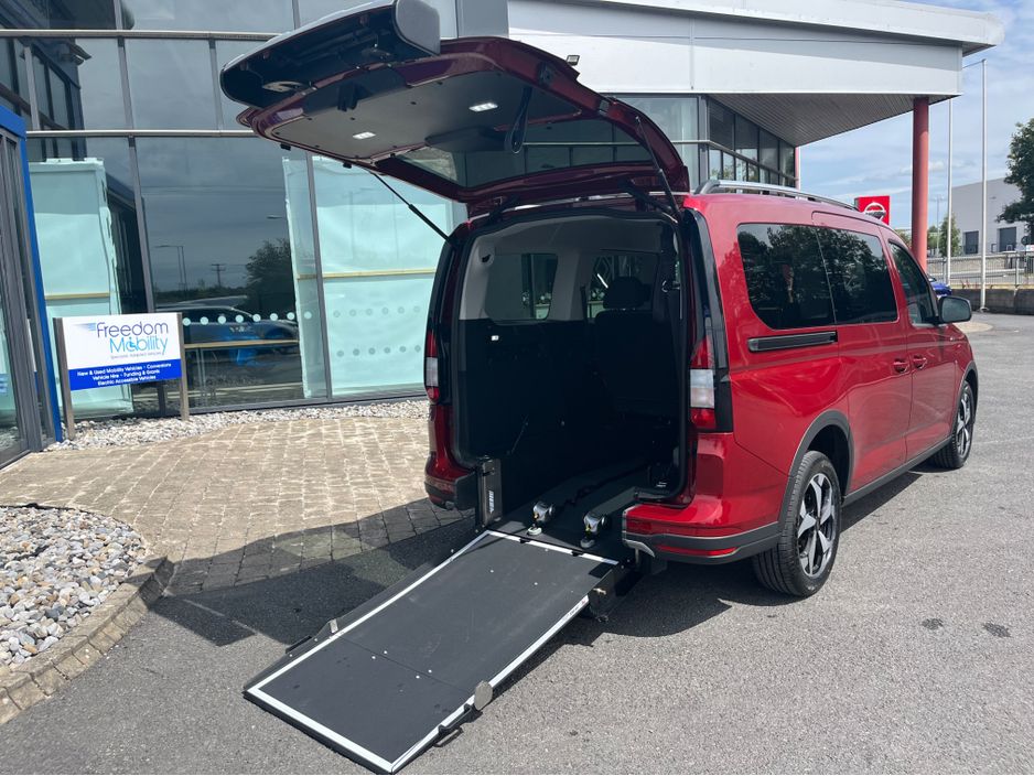 2023 Ford Grand Tourneo Connect