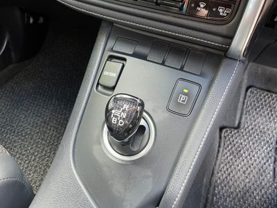 2016 Toyota Auris