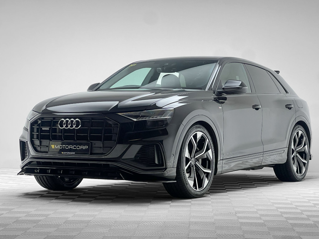 2023 Audi Q8
