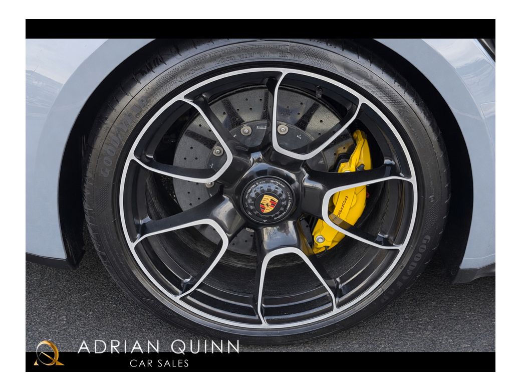 2023 Porsche 911