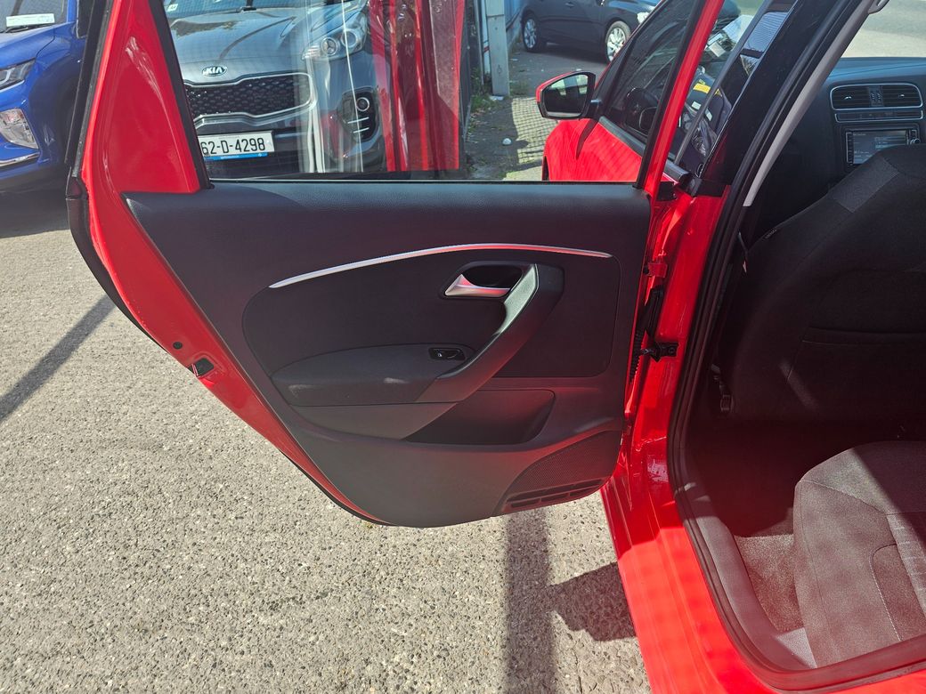 2015 Volkswagen Polo