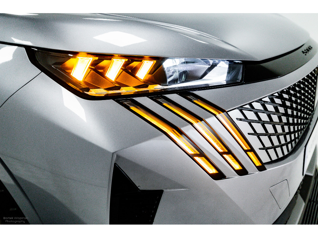 2025 Peugeot 5008