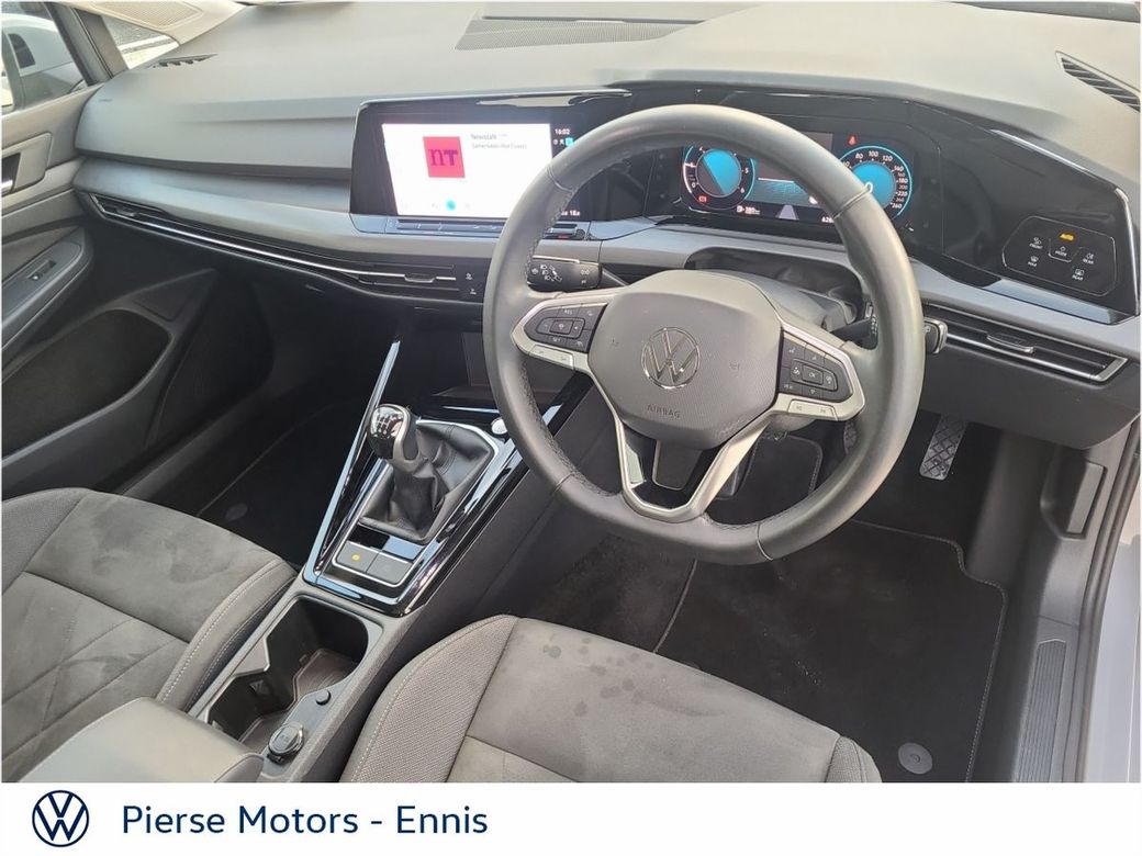 2024 Volkswagen Golf