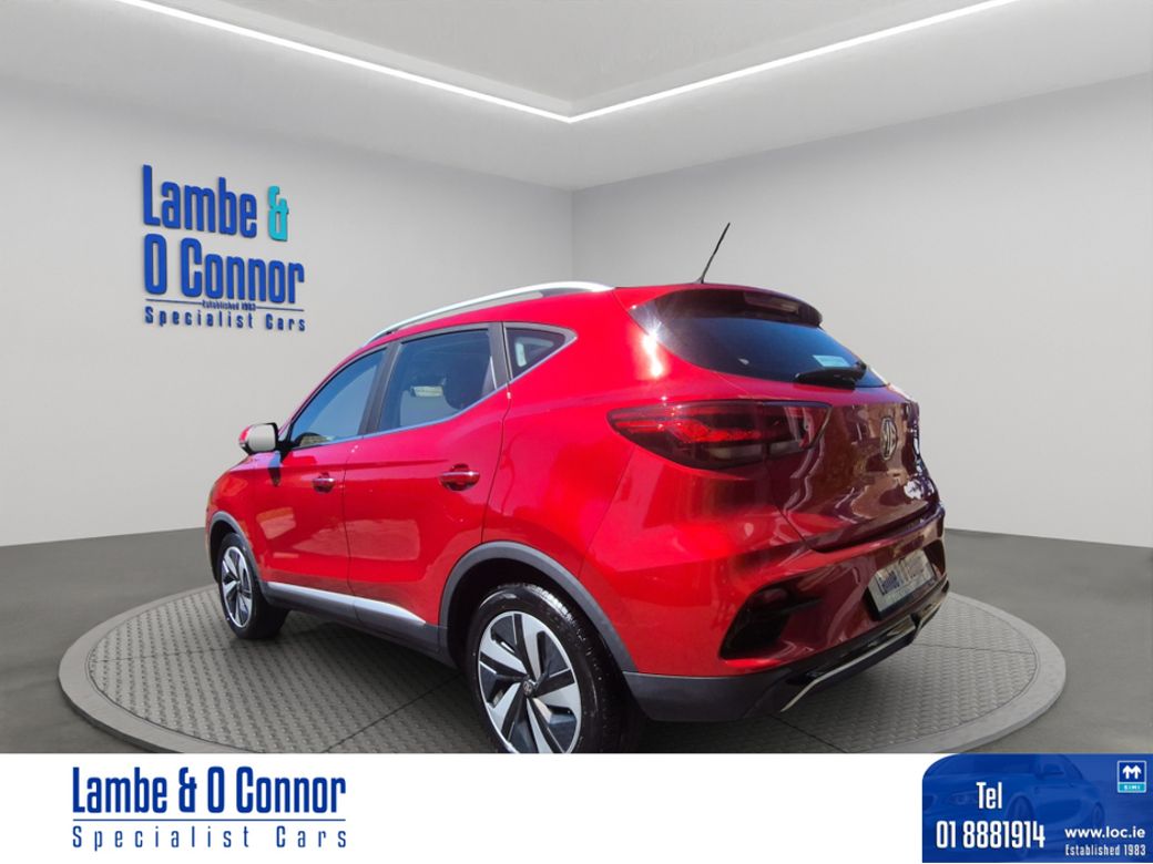 2022 MG ZS