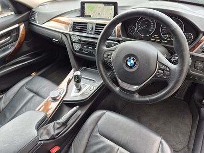 2018 BMW 320