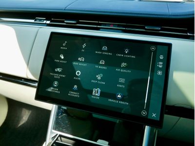 2025 Land Rover Range Rover