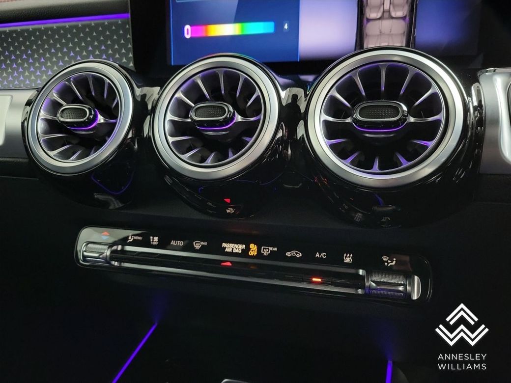 2025 Mercedes-Benz EQB