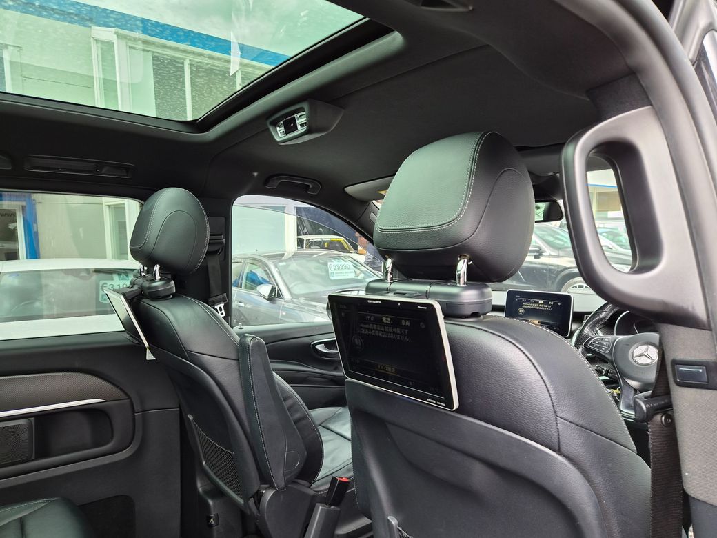 2017 Mercedes-Benz V Class