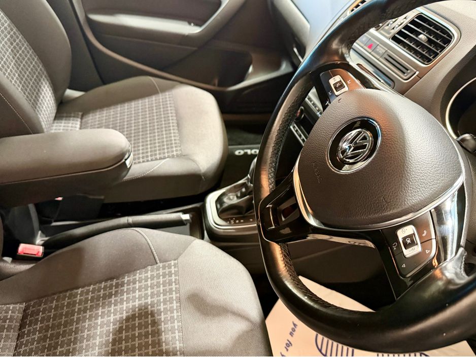 2017 Volkswagen Polo