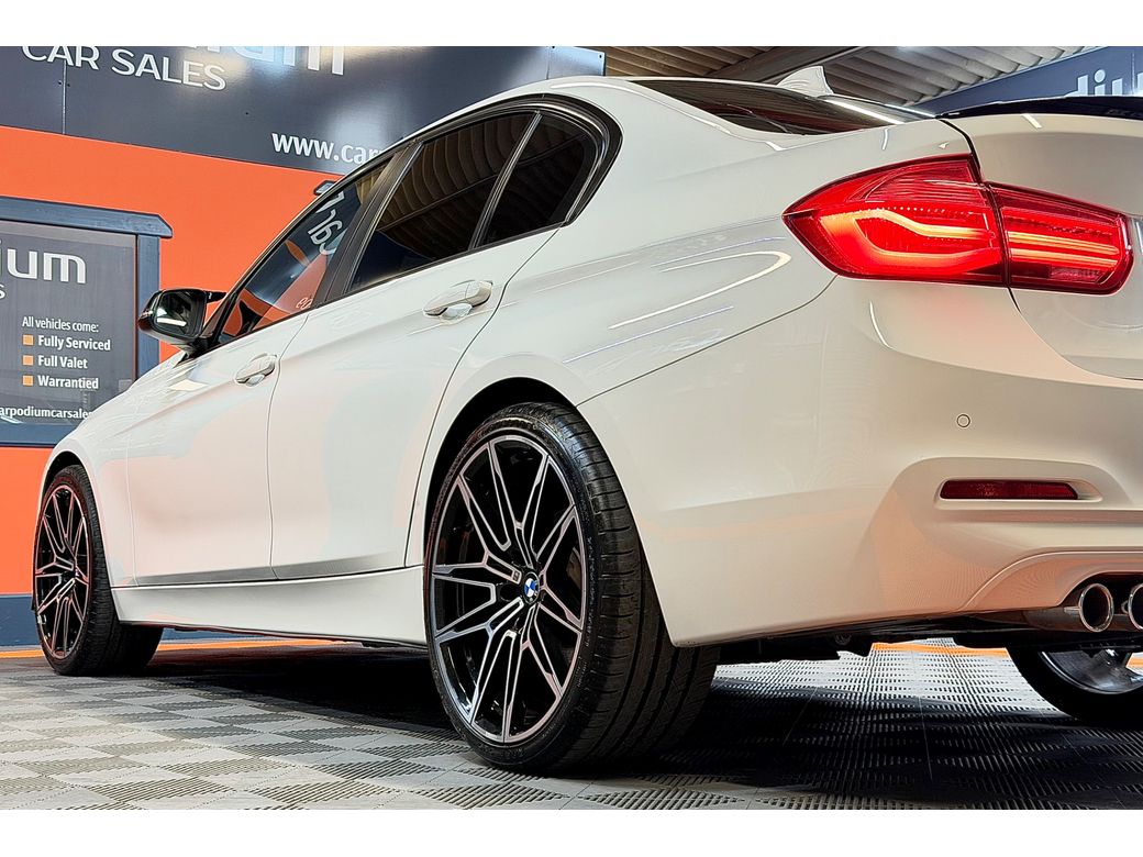 2017 BMW 3 Series