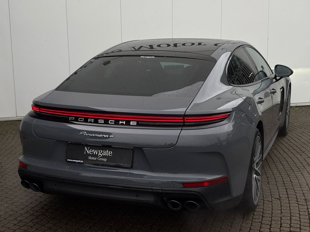 2025 Porsche Panamera