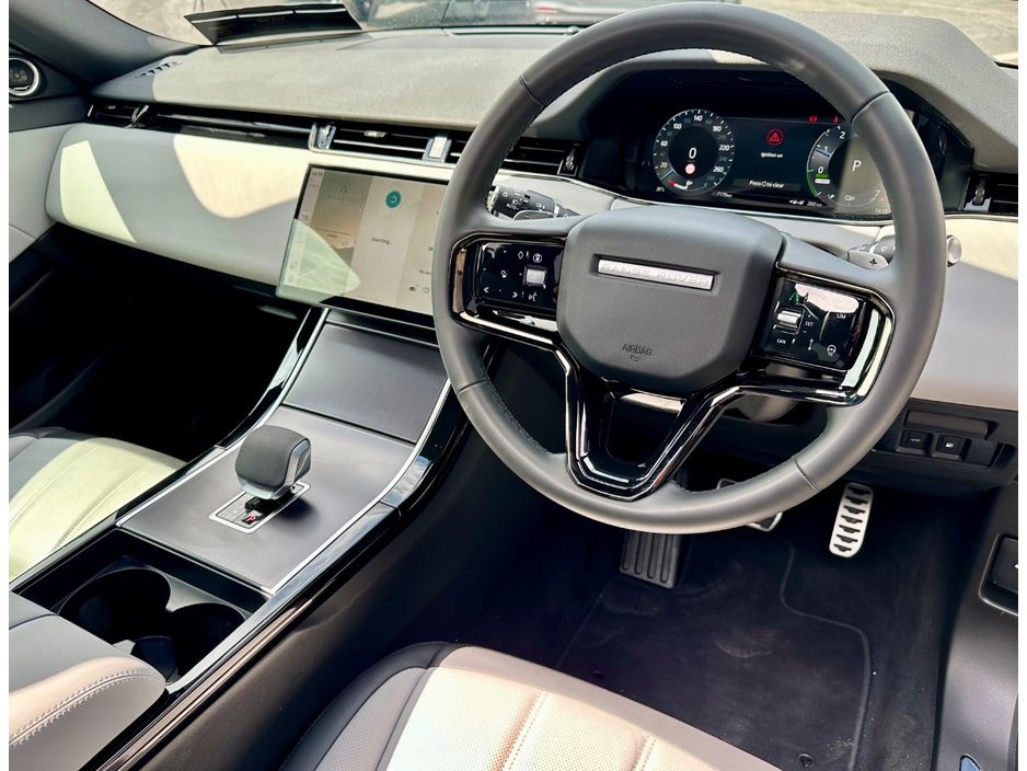 2026 Land Rover Range Rover Evoque