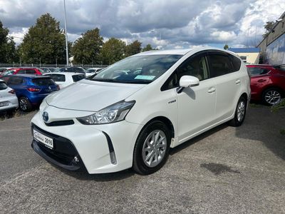2016 Toyota Prius Alpha