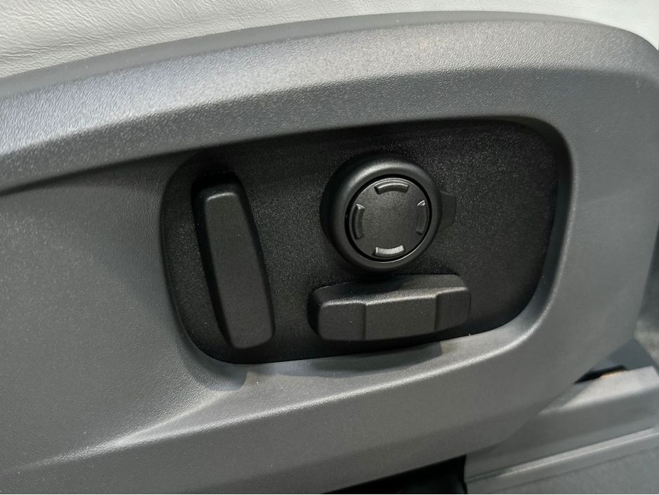 2026 Land Rover Defender