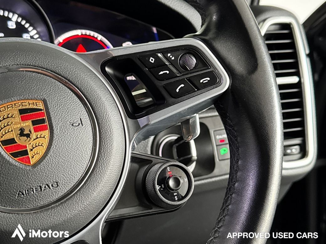 2022 Porsche Cayenne