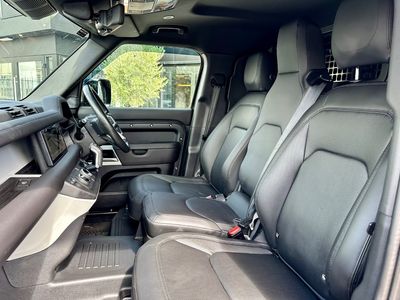 2024 Land Rover Defender