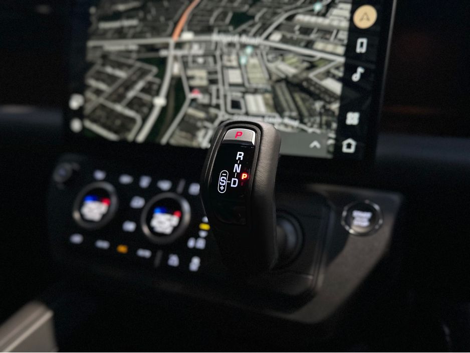 2026 Land Rover Defender