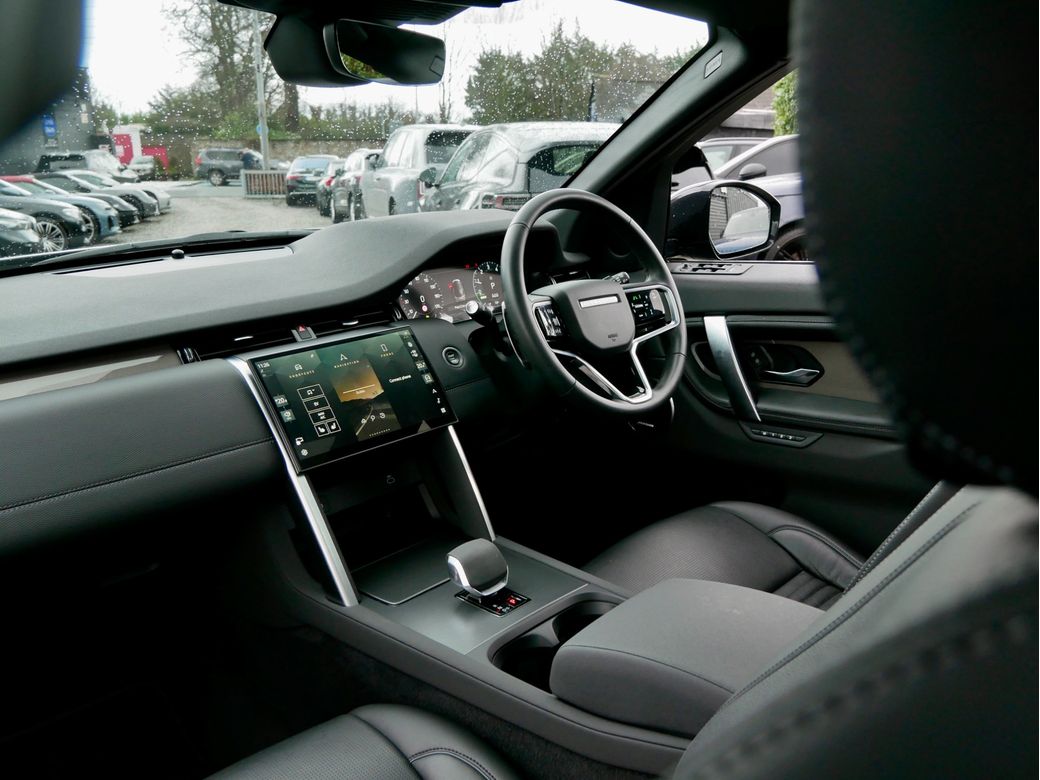 2024 Land Rover Discovery Sport