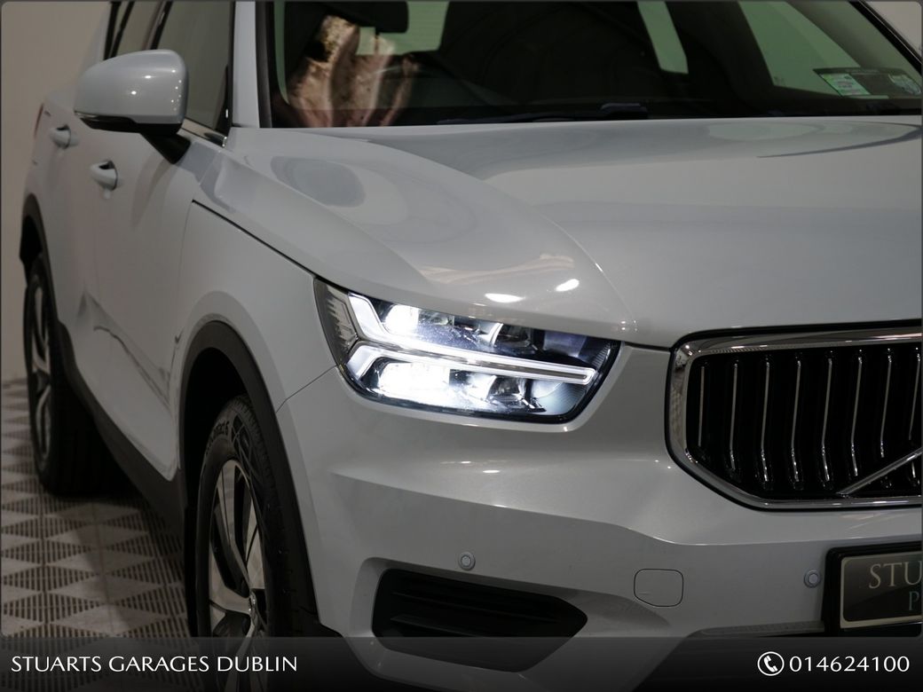 2021 Volvo XC40