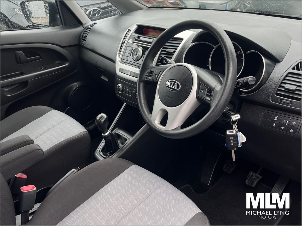 2017 Kia Venga