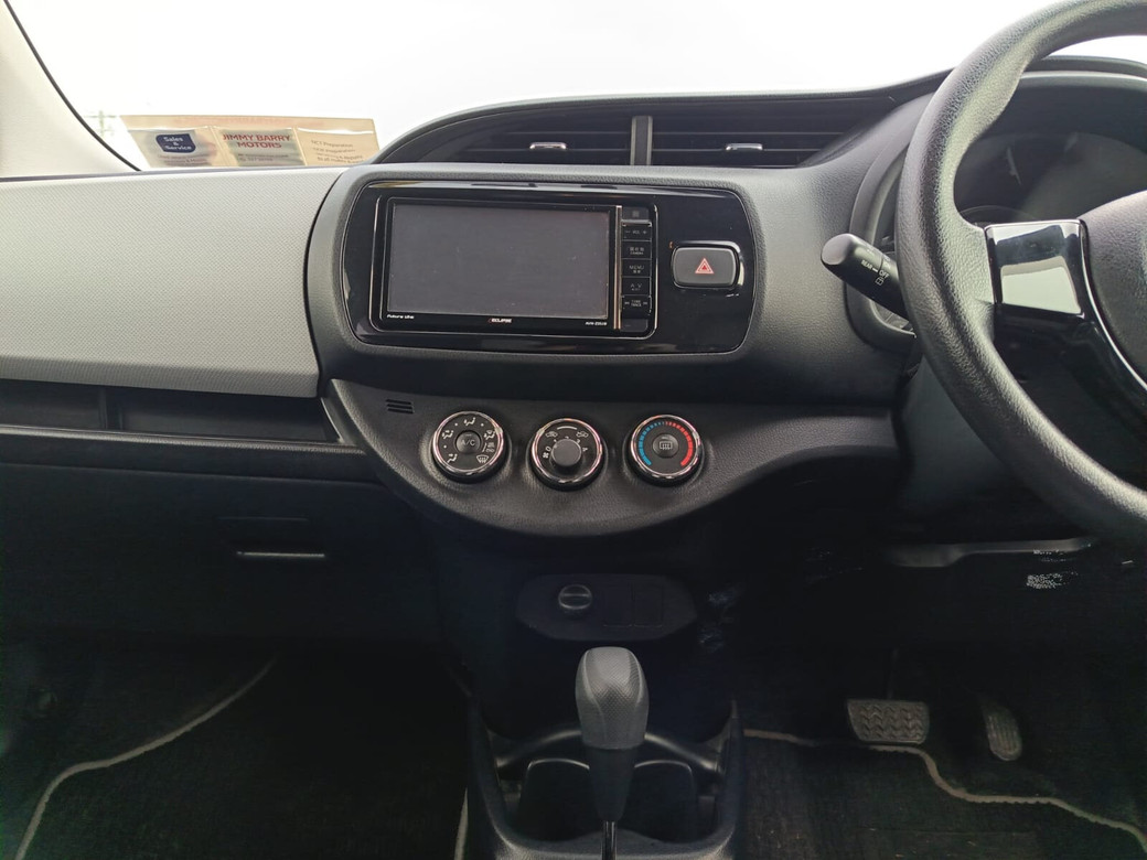 2015 Toyota Vitz