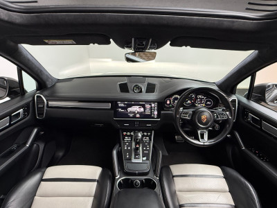 2020 Porsche Cayenne
