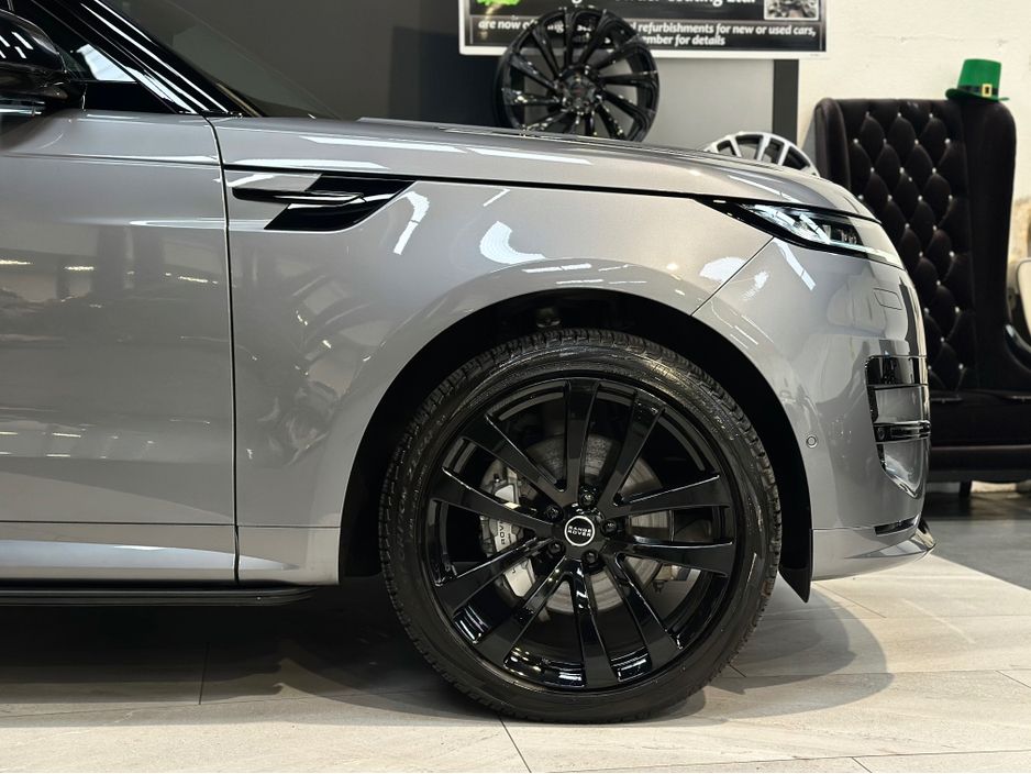 2026 Land Rover Range Rover Sport